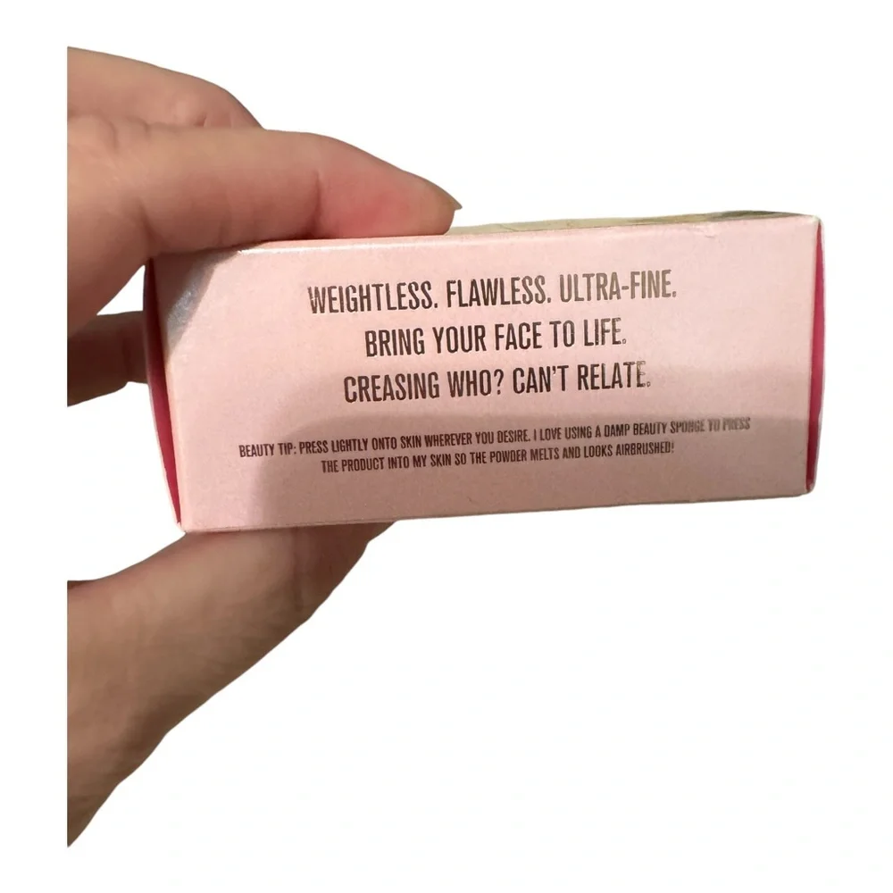 JEFFREE STAR NEW Cosmetics Magic Star Luminous Setting Powder in Caramel